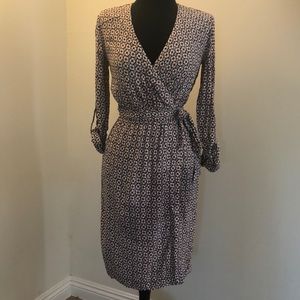 H &M wrap a round dress